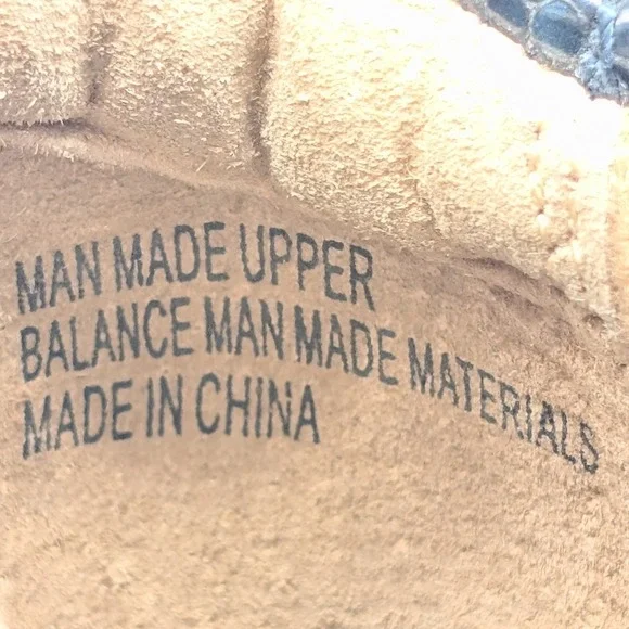 BOC Bern Concept Black Faux Snakeskin Mule Clogs Women's Size 7M Comfort Shoes - Picture 16 of 16